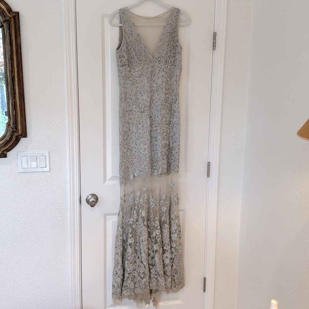 Elie Tahari Long Dress, Size 6